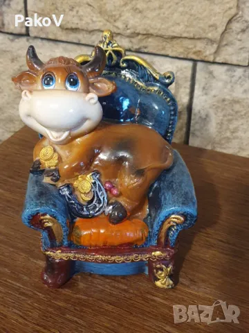 Статуетка на "Бик седнал на трон", снимка 3 - Статуетки - 50185999