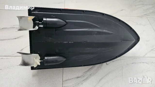 Flytec рибарска лодка за захранка, снимка 3 - Стръв и захранки - 56526745