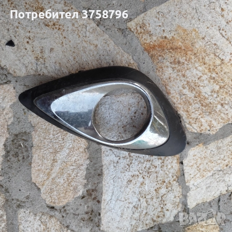 Дясна рамка за халоген Micra k13 facelift 