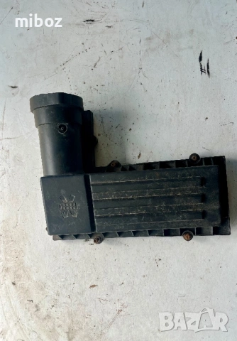 Капак въздушен филтър Фолксваген Пасат VW Passat b6