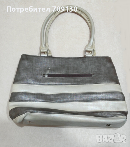 Продавам дамска чанта, снимка 2 - Чанти - 44557881