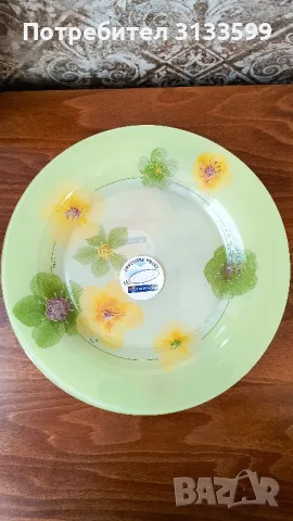 Два стъклени сервиза на Luminarc/Made in France , снимка 3 - Чинии - 49841256