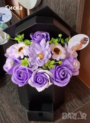 Предлагам ви букети шапка със сапунени цветя за абитуриенти/абсолвенти.               , снимка 11 - Подаръци за жени - 50237598