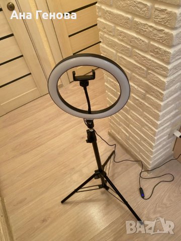 Трипод Usb  лампа bloototh , снимка 2 - Селфи стикове, аксесоари - 31233595