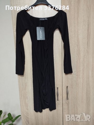 Нова!!!Черна рокля PRETTULITTLETHING, снимка 4 - Рокли - 39865682