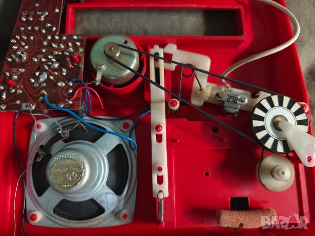 Продавам български касетофон Респром Монтана НРБ, снимка 18 - Радиокасетофони, транзистори - 43911727