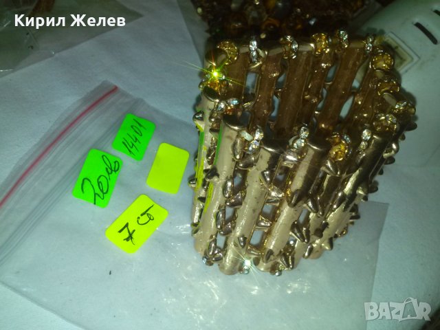 ПОЗЛАТЕНА с КРАСИВИ КАМЪНИ ЦИРКОН АРТ ГРИВНА 14401, снимка 3 - Гривни - 29628788