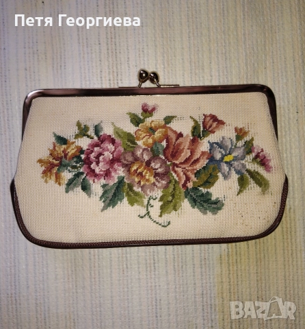 Красива чанта клъч, снимка 1 - Чанти - 38777797
