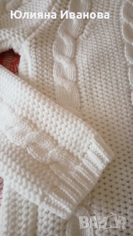 Красива бяла блуза , снимка 5 - Блузи с дълъг ръкав и пуловери - 38788435