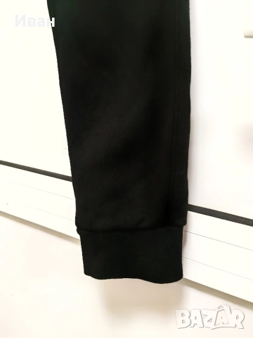 Долнище Nike S , снимка 4 - Спортни дрехи, екипи - 52046743