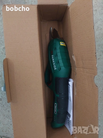 Акумулаторна ножица Parkside, снимка 4 - Градинска техника - 53918134