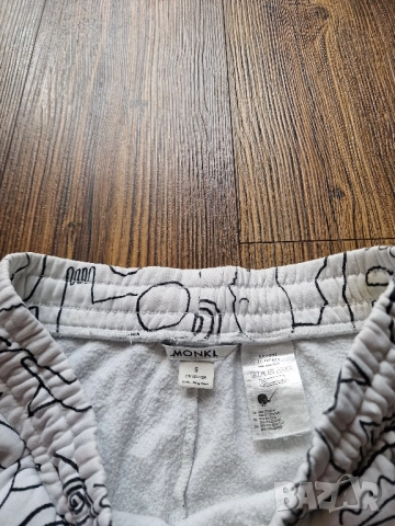 Страхотно дамско долнище MONKI размер S, снимка 4 - Панталони - 52005084