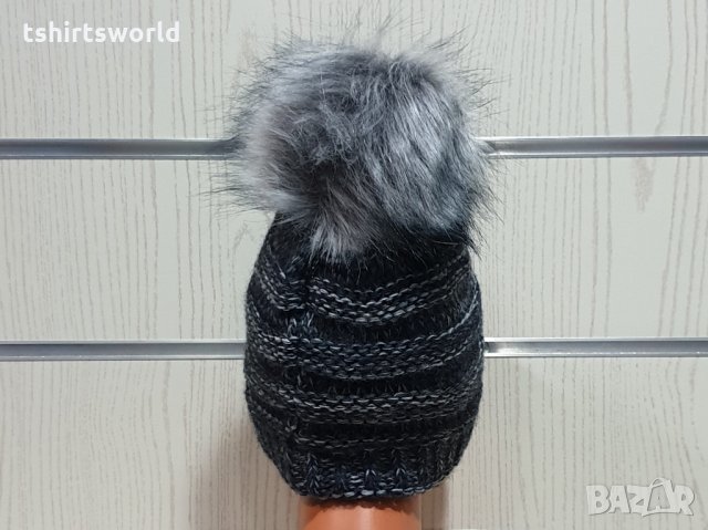 Нова дамска плетена шапка тъмносин меланж с помпон/пух, снимка 5 - Шапки - 30963365