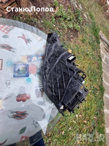 Фар за фолксваген туарег, снимка 7 - Части - 39140082