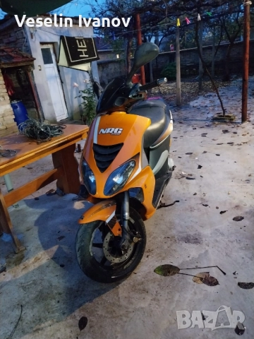 продавам мотор NRG piaggio
