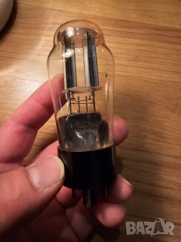 Радиолампа, радиолампи - 5Ц4С - нова - възстановете вашета вярна и дългослужила техника .