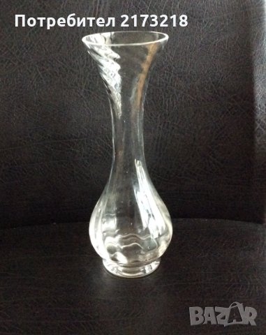 ваза - стъклена, снимка 1 - Вази - 31680884