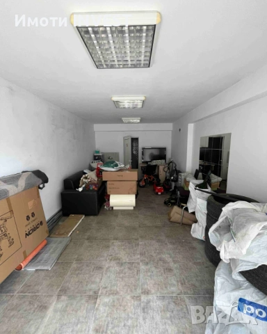 Помещение със статут на фризьорски салон – ТОП локация в центъра!