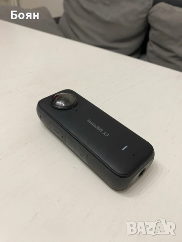 Insta360 X3 5.7K 360° камера за части/ремонт – Без батерия + Оригинален калъф