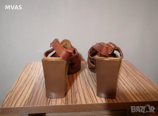 Нови кожени сандали 39 номер на ток кафяви, снимка 5 - Сандали - 29184570