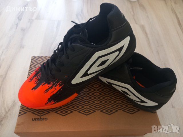 Нови! Футболни обувки за зала Umbro Sweeper - размер 42, снимка 7 - Футбол - 42851387