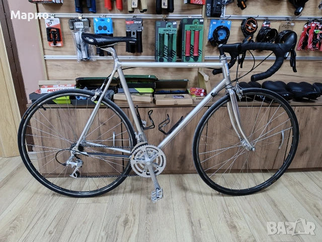 Ретро велосипед Vitus 787 Futural размер 56, снимка 2 - Велосипеди - 52863191