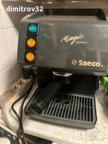 Кафе-машина, снимка 3 - Кафемашини - 50980631