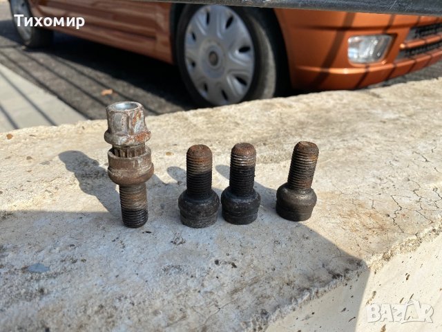 Секретни болтове VW-Audi-Seat-Skoda, снимка 2 - Аксесоари и консумативи - 42210732