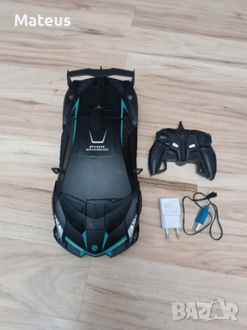 Кола робот - трансформираща кола