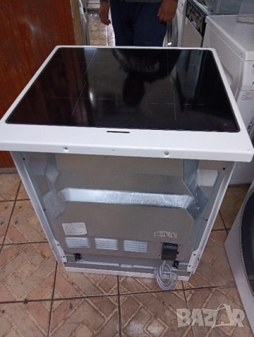 Свободно стояща печка с керамичен плот Gorenje с две години гаранция!, снимка 7 - Печки, фурни - 52082748