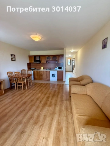 Двустаен апартамент в Обзор