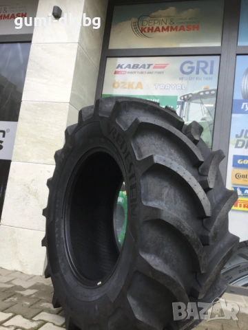 Агро гума трактор 320/65R16 Traxion 65 VREDESTEIN, снимка 2 - Гуми и джанти - 52979479