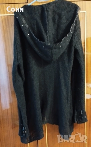 Дамска вълнена жилетка в черно, снимка 4 - Жилетки - 53067862