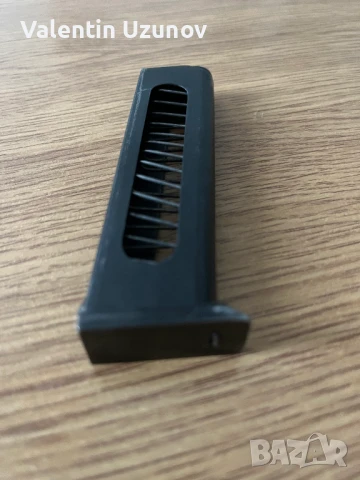 Пълнител за пистолет "Макаров", кал. 9х18мм, снимка 4 - Бойно оръжие - 51053553