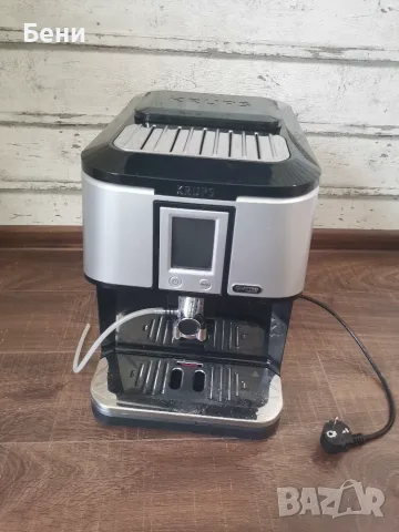 Продавам кафеавтомат Krups EA88 с функция капучино