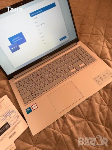 Лаптоп ASUS VIVOBOOK, снимка 10 - Лаптопи за дома - 56456428