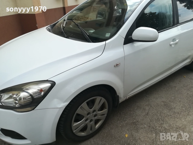 KIA-РЕГИСТРИРАНА С 6 СКОРОСТИ+ВИНЕТКА 1410251510, снимка 14 - Автомобили и джипове - 52052200
