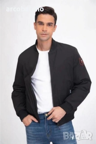 Мъжко преходно яке