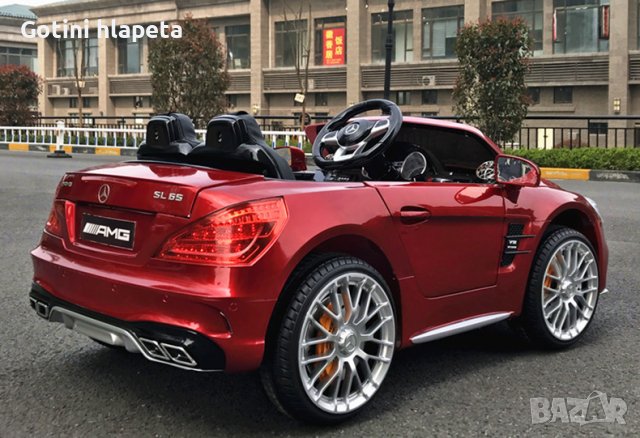Акумулаторен КОЛА Mercedes Benz SL65 AMG 12V батерия,функция за люлеене, снимка 6 - Детски велосипеди, триколки и коли - 37299485