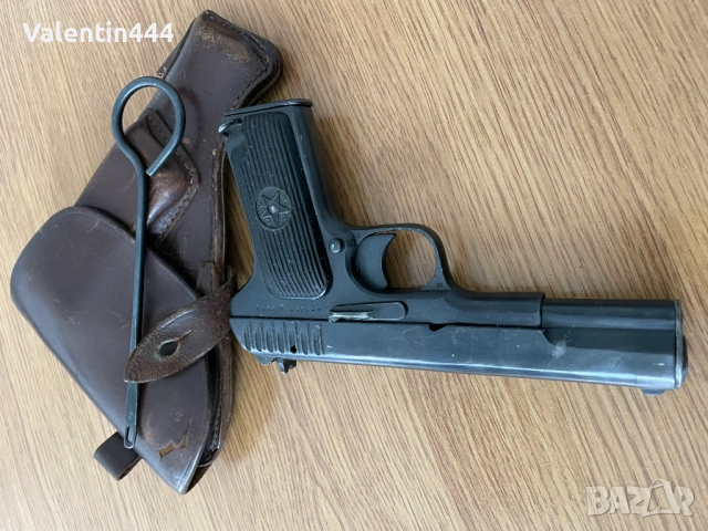 Пистолет "ТТ" - Деактивиран/Обезопасен, снимка 4 - Бойно оръжие - 53380145