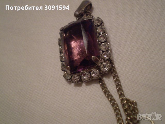 стар дамски медальон лилав и бял шлифован кристал  сребърно покритие, снимка 13 - Антикварни и старинни предмети - 35159934