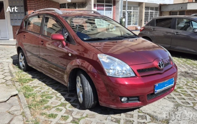 Тойота Корола Версо 1.8 VVT-i, 129 к.с. - NAVI/CAMERA, снимка 4 - Автомобили и джипове - 48474306