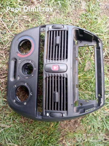 Централна конзола Фиат брава, снимка 2 - Части - 39042778