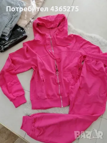 дамски спортни екипи в 4 цвята