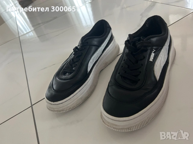 Дамски маратонки Пума (Puma) , снимка 2 - Маратонки - 54170603