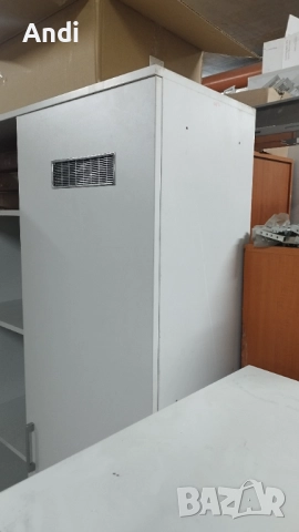 Гардероб с две врати - Офис шкаф 100/40/198 с ключалки, снимка 4 - Шкафове и рафтове - 52818859