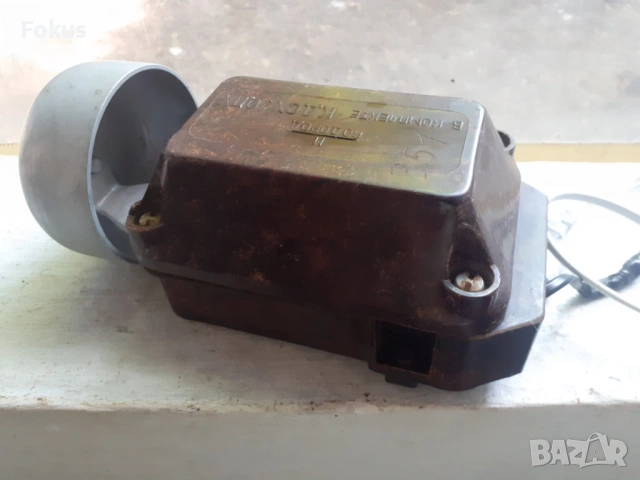 Стар масивен руски - съветски звънец бакелит, снимка 2 - Антикварни и старинни предмети - 53371519