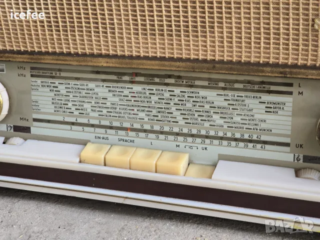 Saba Triberg 11 радио, снимка 6 - Радиокасетофони, транзистори - 49944765