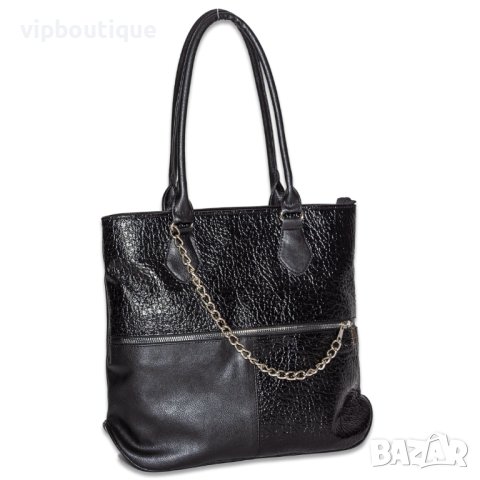 Кожена черна дамска чанта, снимка 1 - Чанти - 40392545