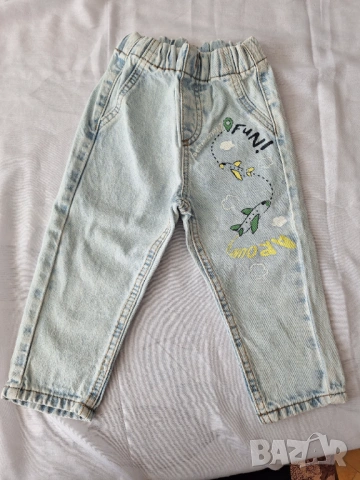 Дънки за момиче.Размер 12-18м